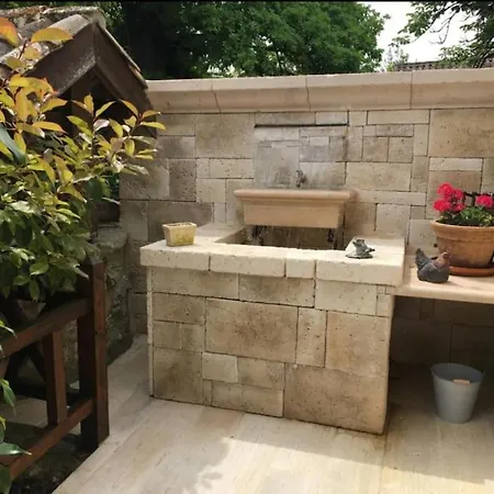 Holiday home Les Lavandes